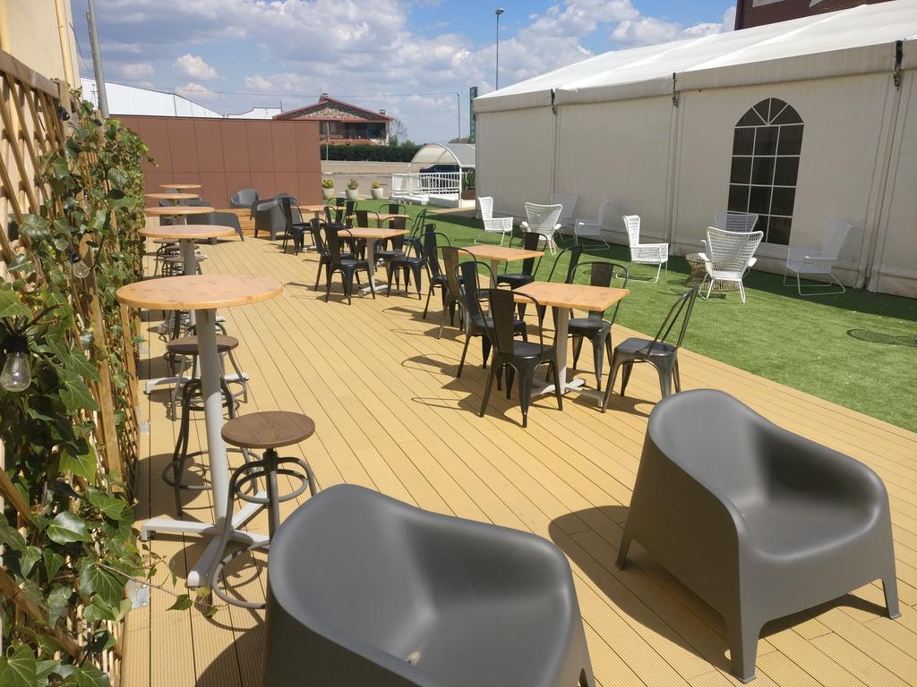 Arcahueja Hotel Camino Real מראה חיצוני תמונה