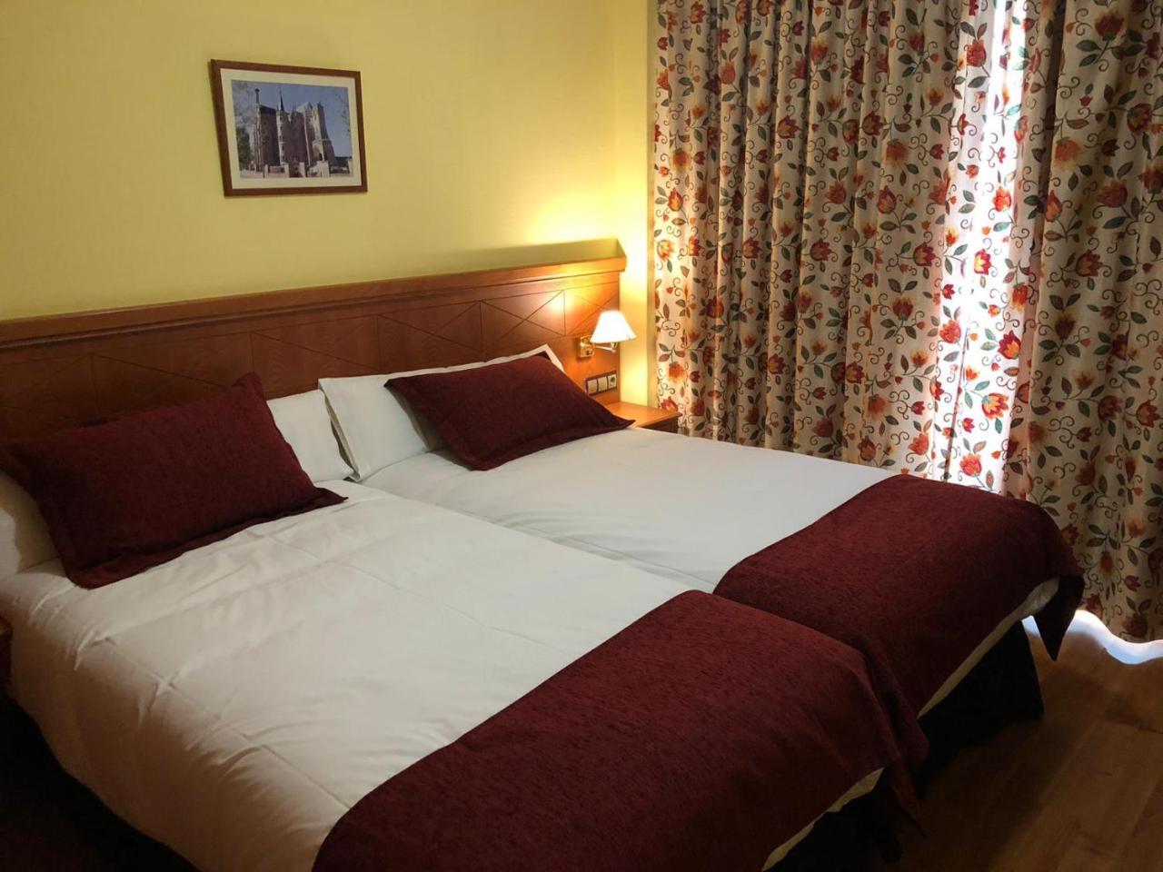 Arcahueja Hotel Camino Real מראה חיצוני תמונה